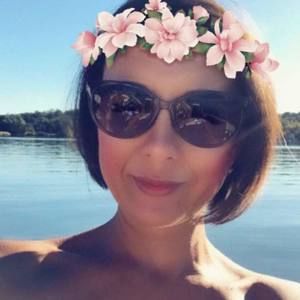 Meet your Posher, Juliet